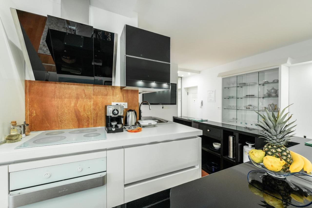 Luxury Apartment Set Split Exterior foto